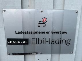 Skilt elbillader chargeup